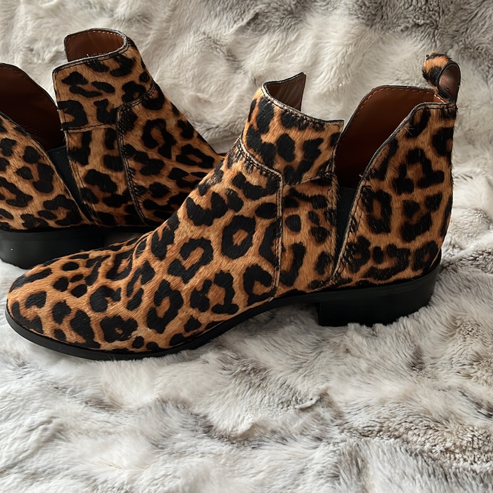 Franco Sarto Leopard Leather ankle Boots - Picture 5 of 12